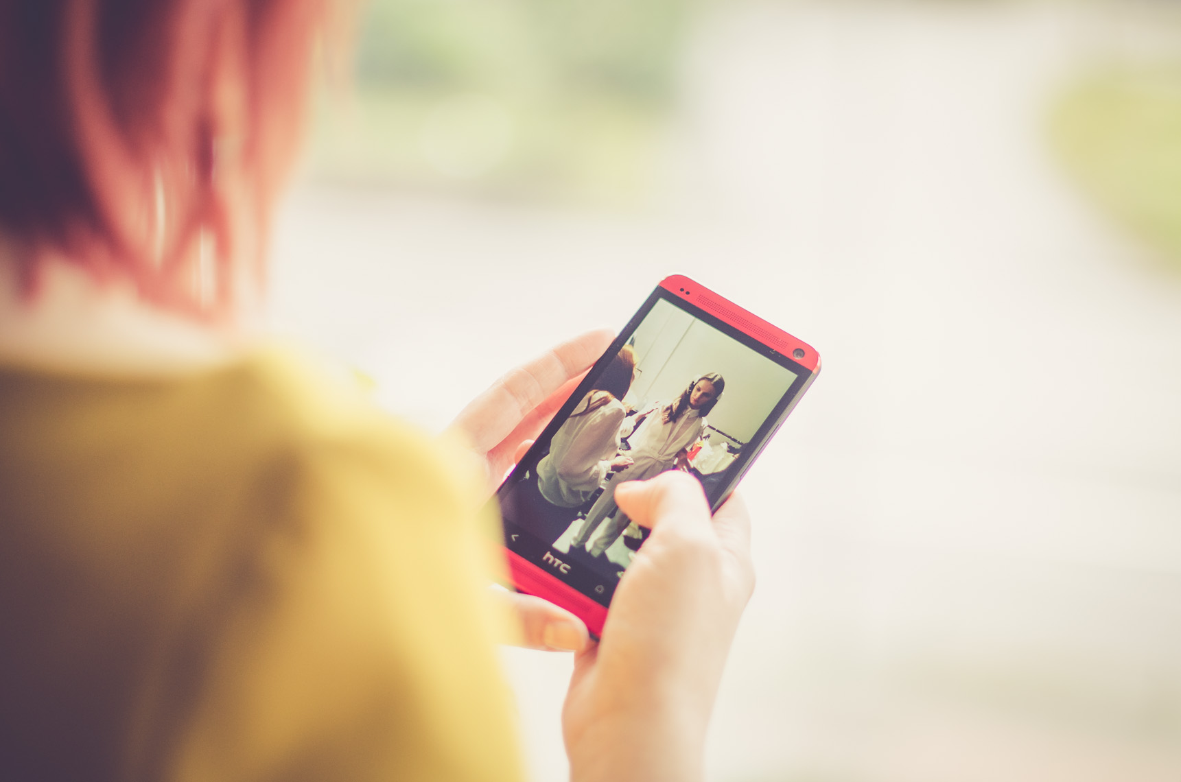 anna_frost_htc_one_03