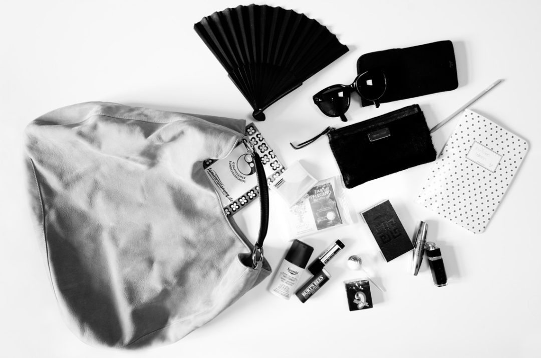 windsor whats in my preggo baf black white