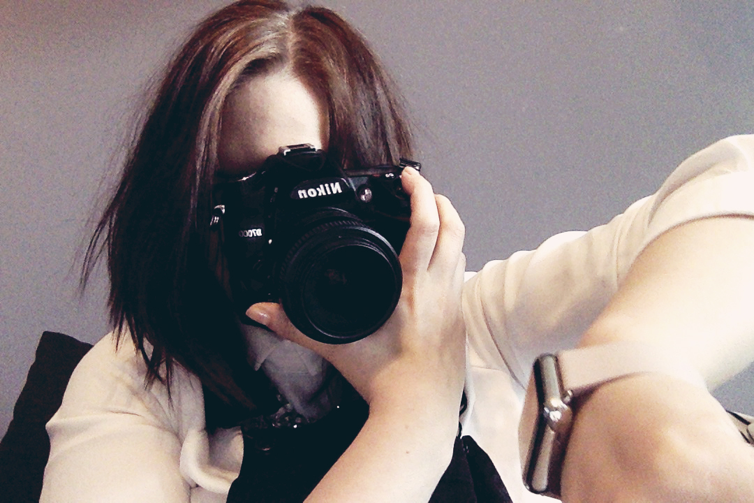 anna frost nikon apple watch