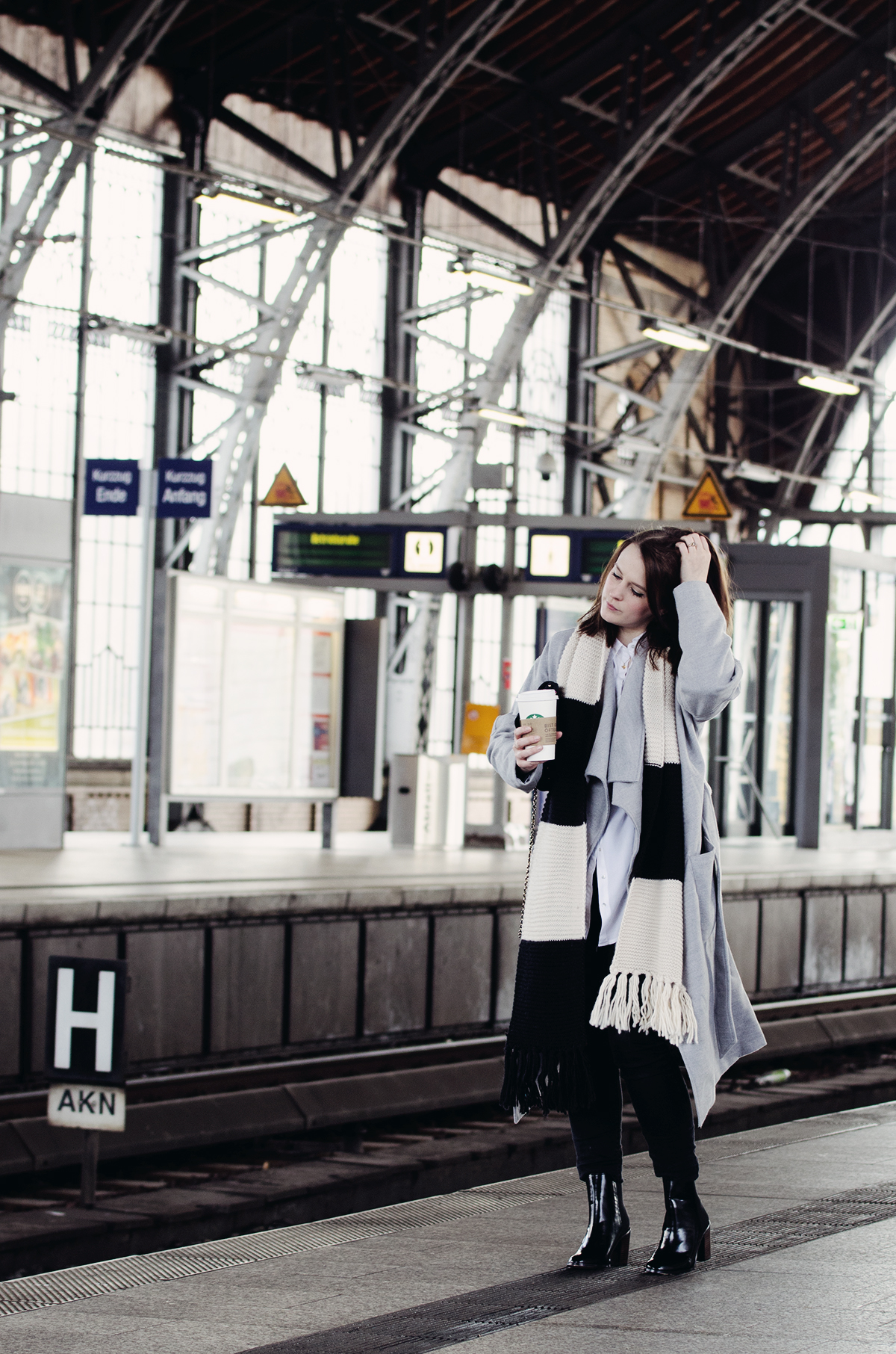 about you you & idol anna frost look 1 3