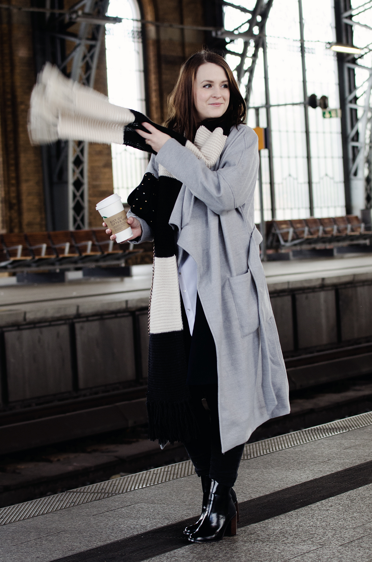 about you yu & idol anna frost look 1 1