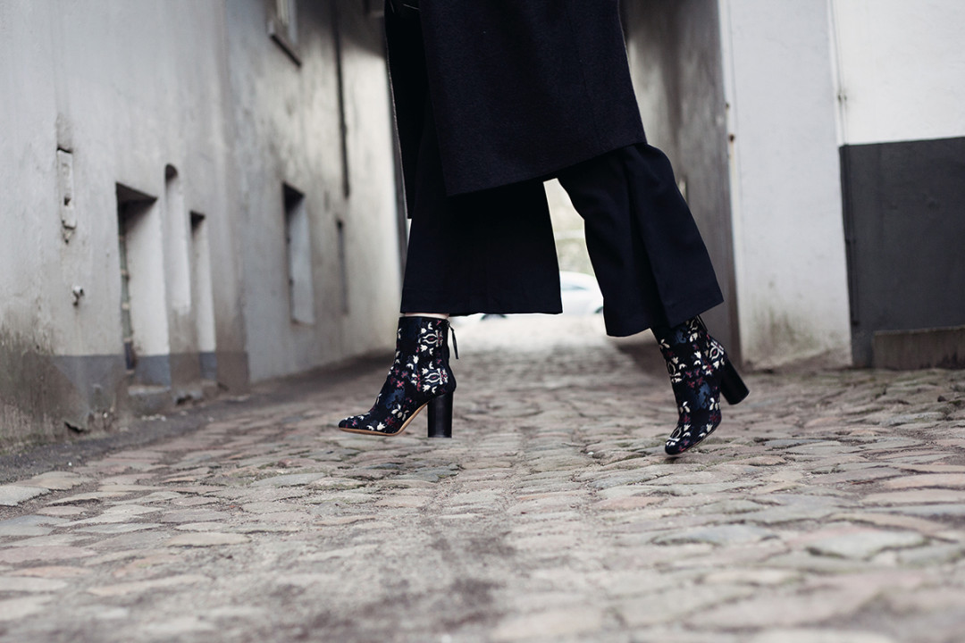 anna frost fafine isabel marant boots