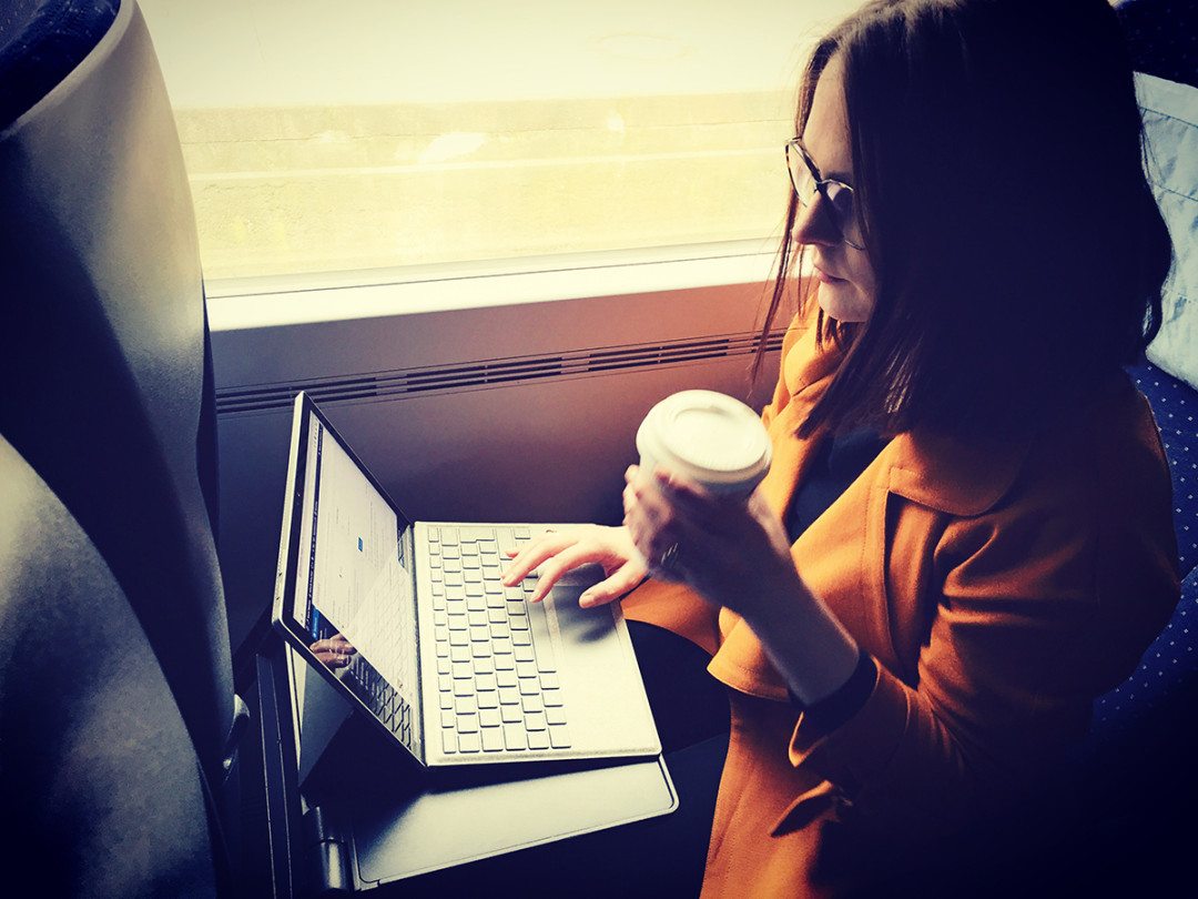 anna frost fafine microsoft surface pro  alcantara