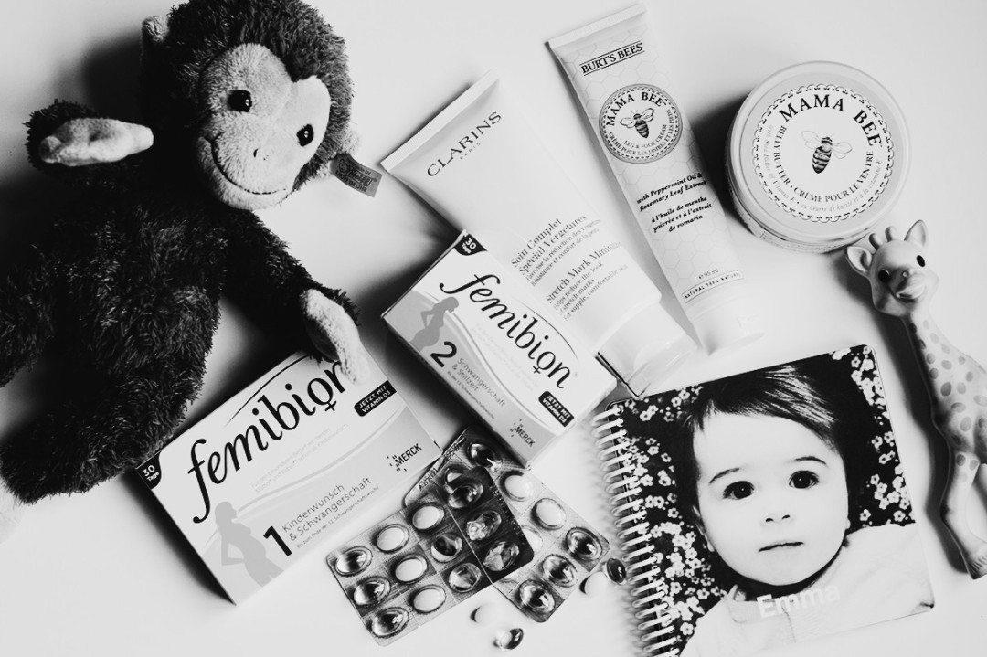anna frost femibion fafine flatlay clarins burts bees