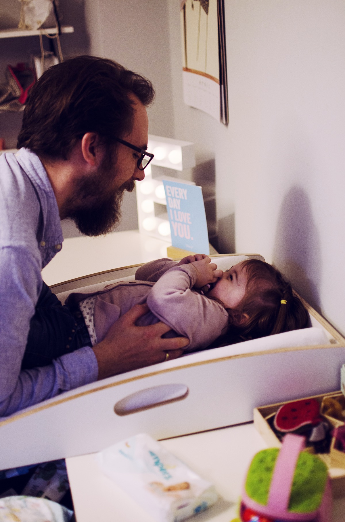 pampers dad fafine anna frost