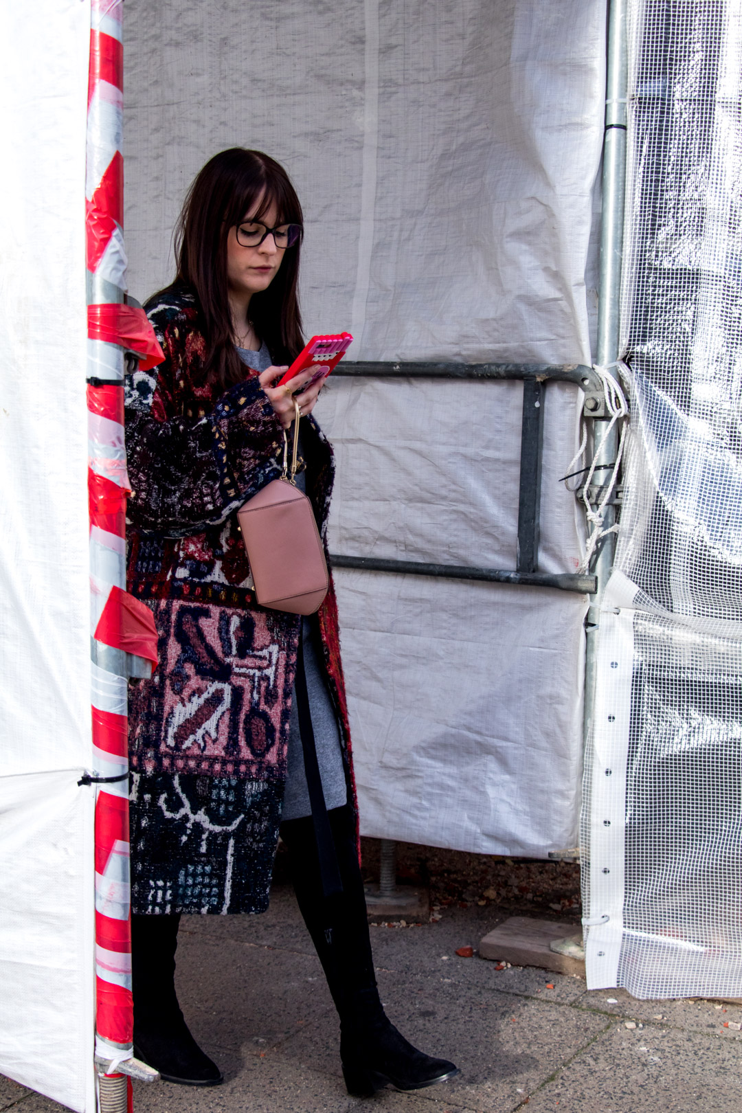 aboutyou_kleid_fafine_annafrost_02