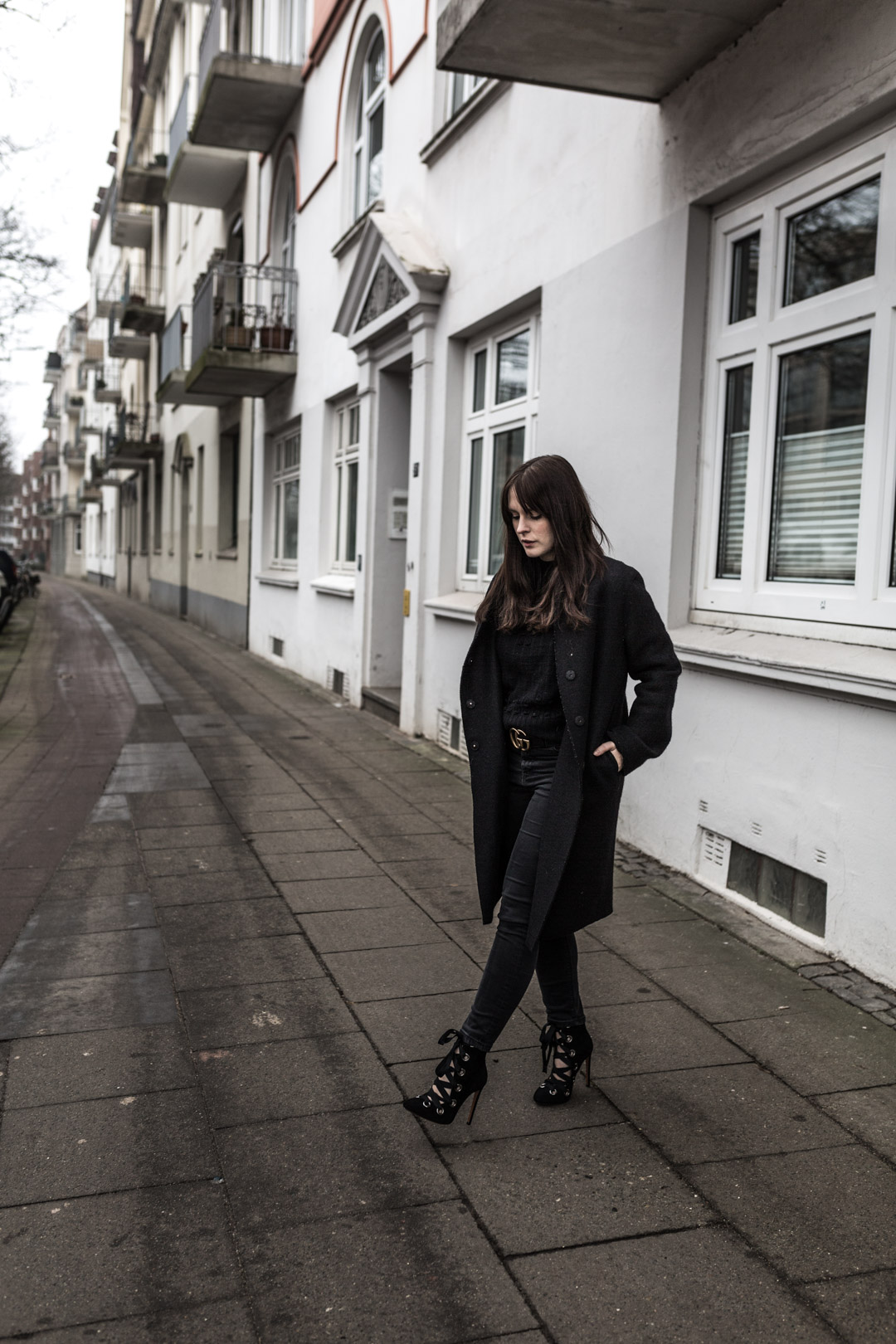 mantel_01_annafrost_fafine