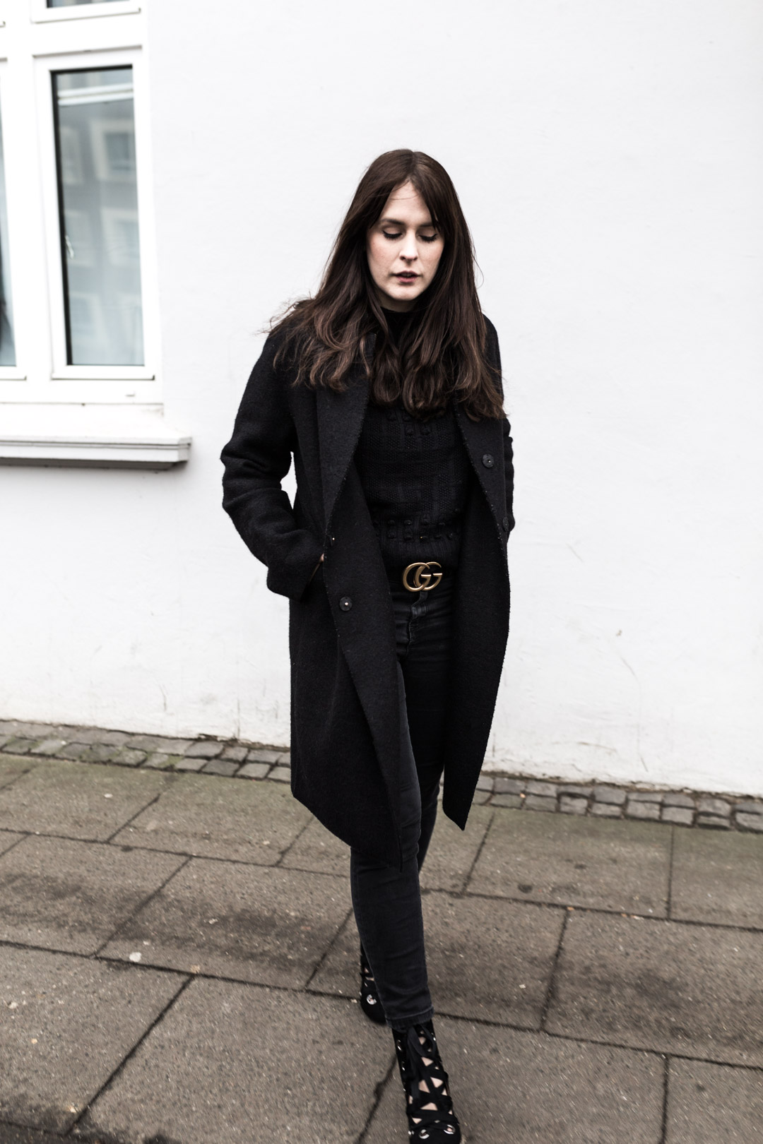 mantel_11_annafrost_fafine