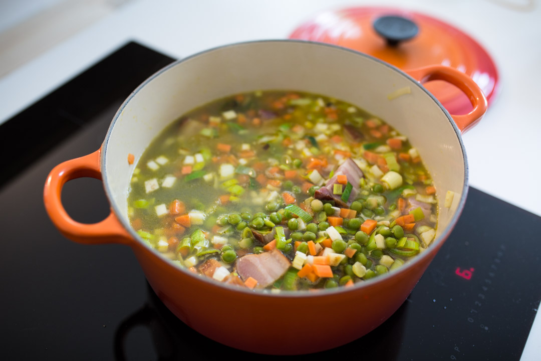 le_creuset_erbseneintopf_02_annafrost_fafine