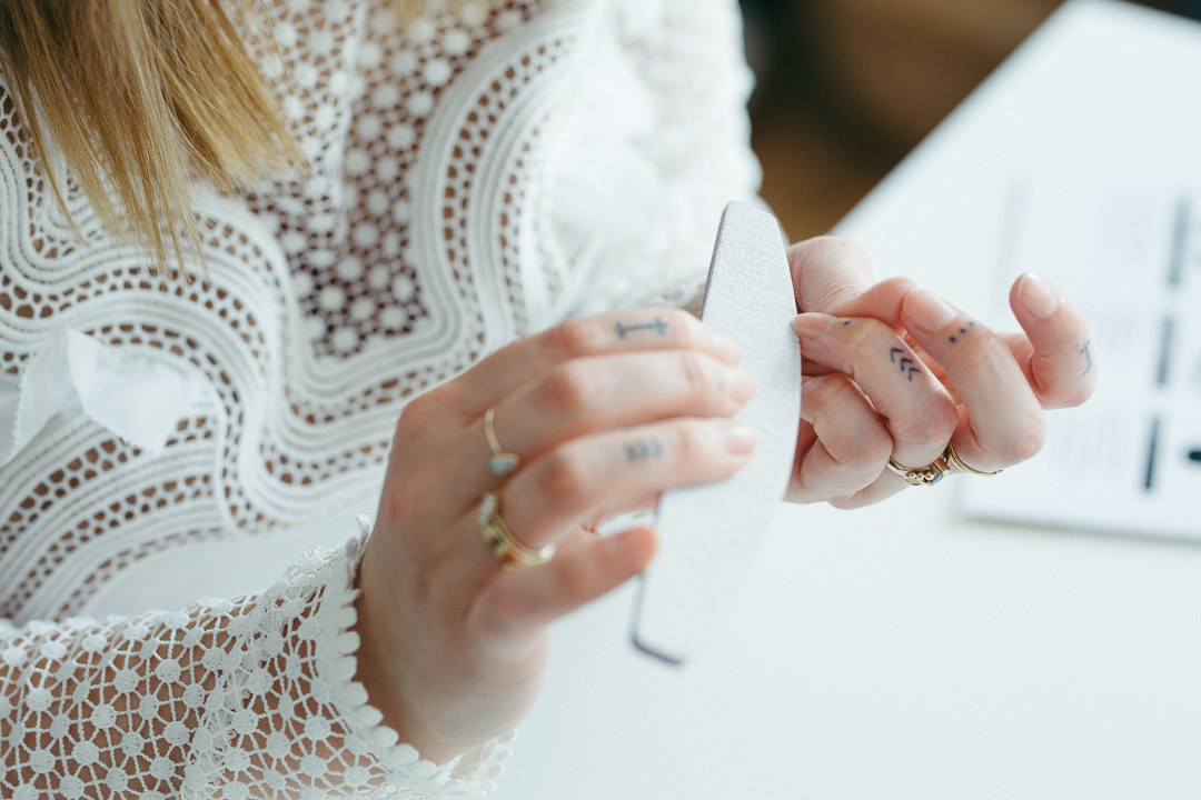 neonails_01_annafrost_fafine