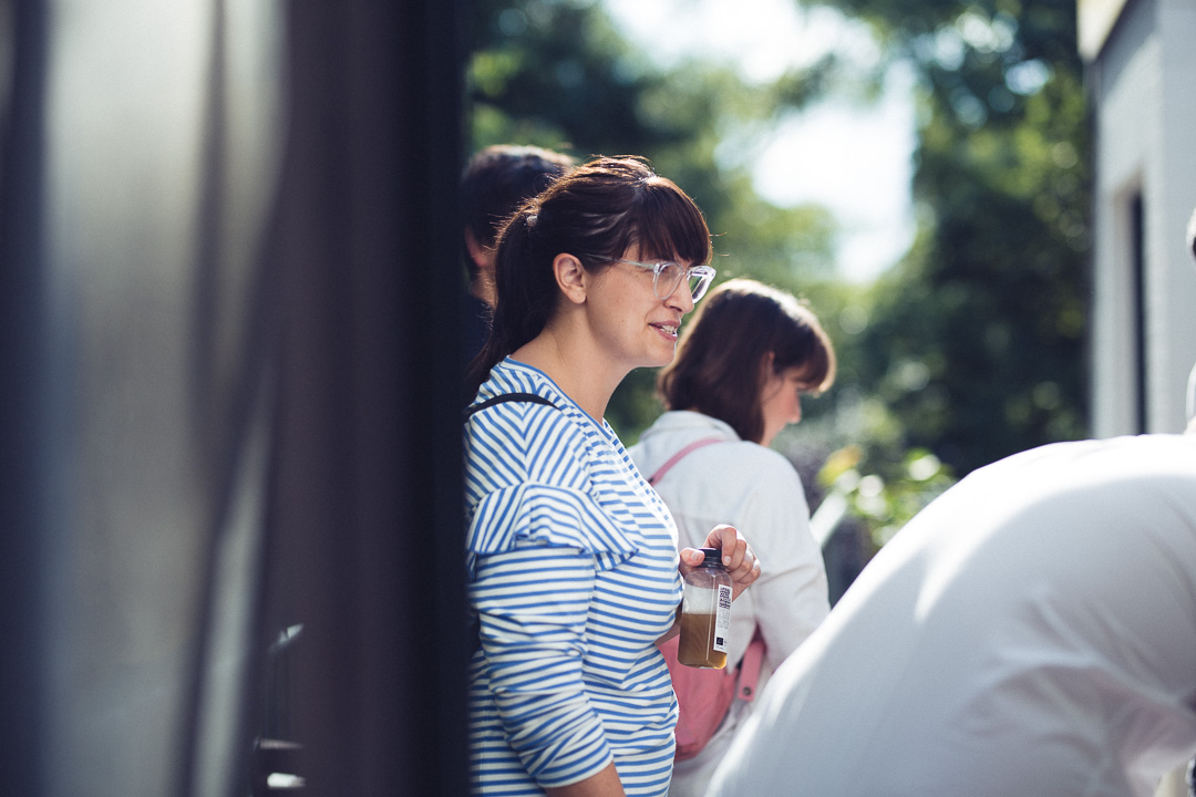 wohnzimmerkonzert_rasmus_hoffmeister_09_annafrost_fafine