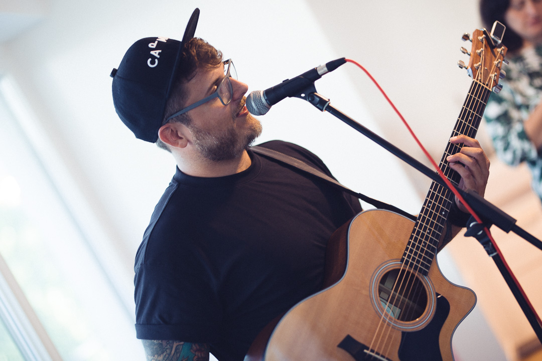 wohnzimmerkonzert_rasmus_hoffmeister_19_annafrost_fafine