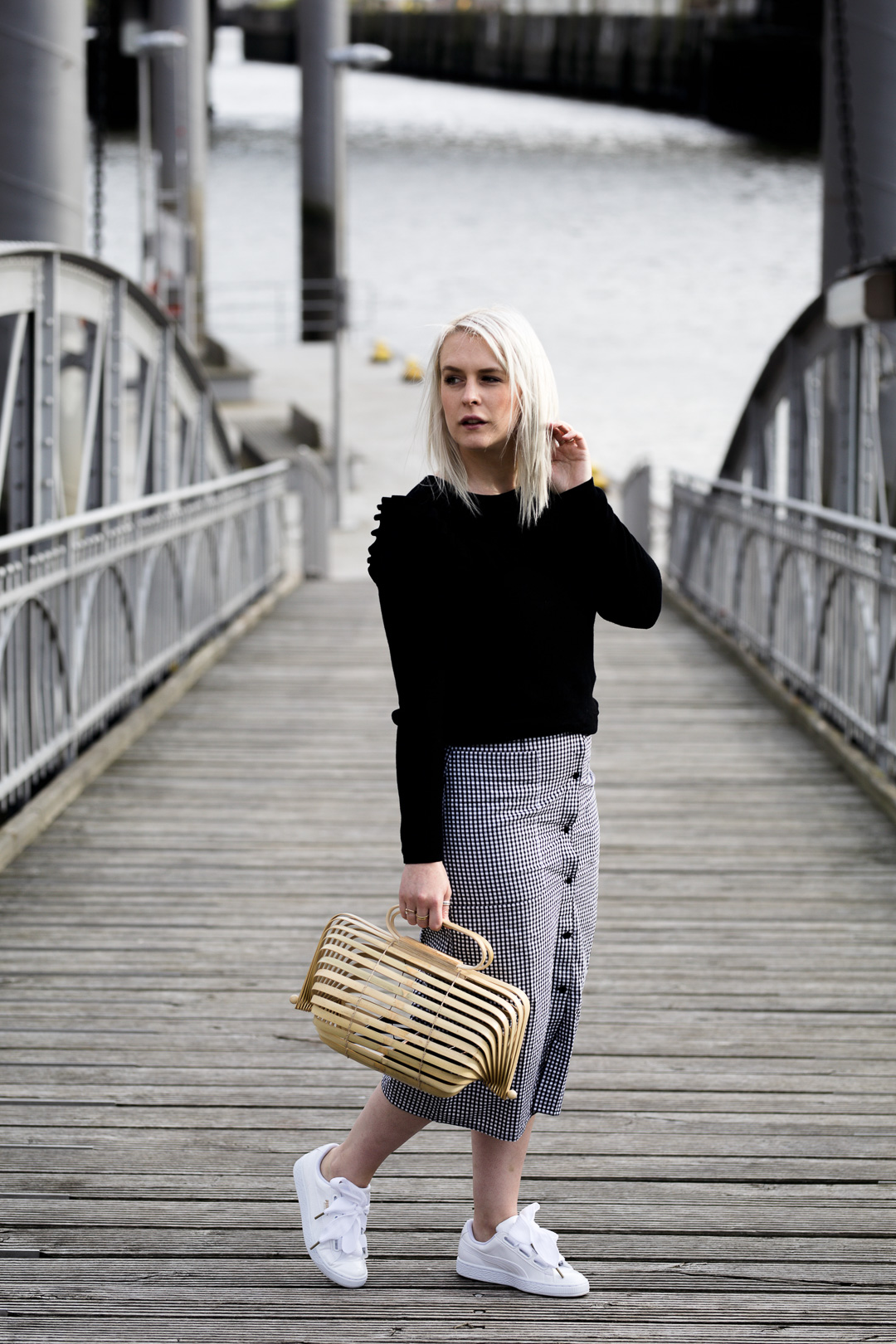 aboutyou_rock_01_annafrost_fafine