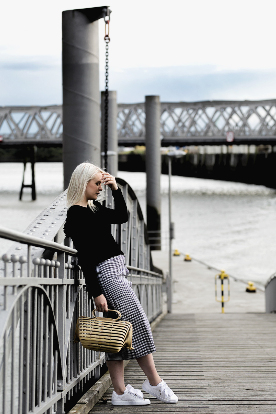 aboutyou_rock_05_annafrost_fafine