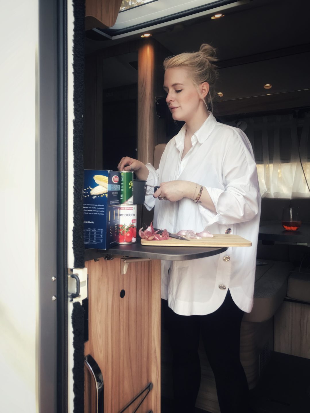 anna frost wohnmobil exis i hymer küche kochen