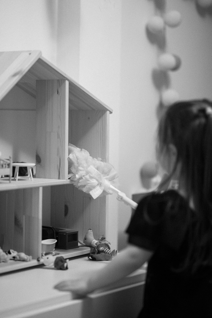 pg-mama-anna-frost-01