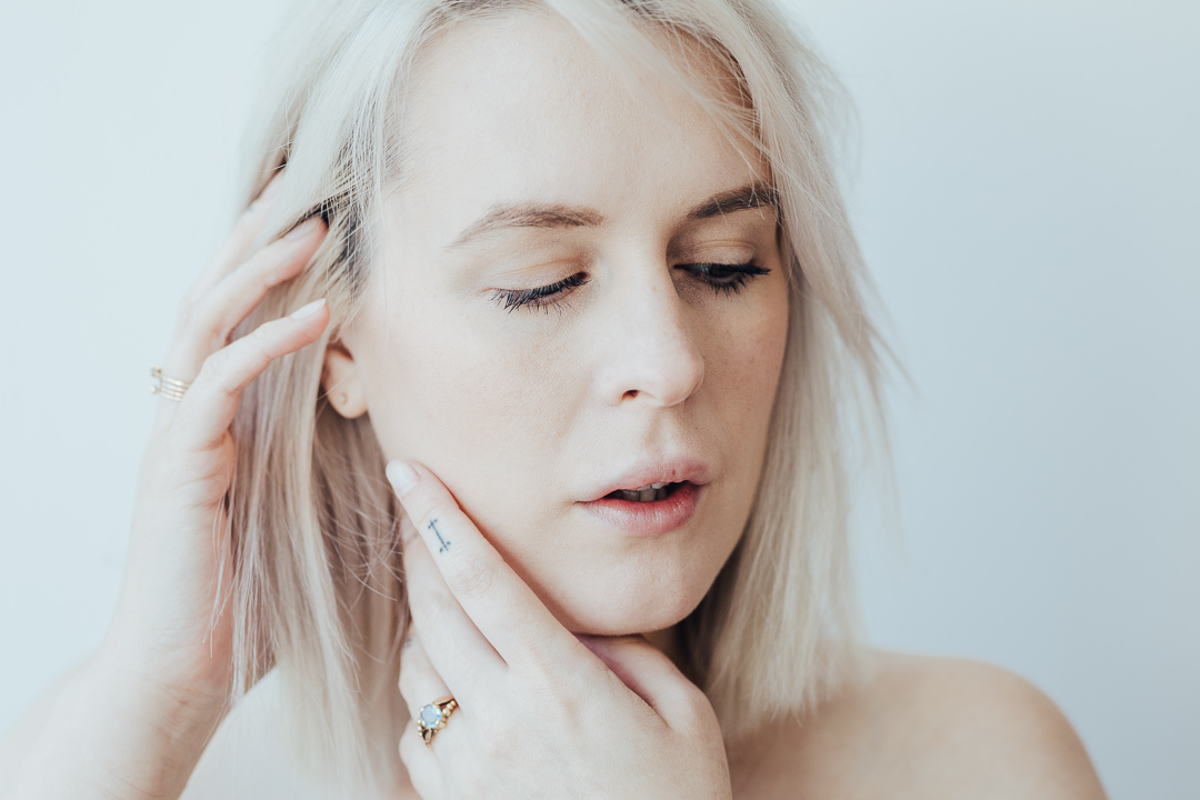 clinique-blackhead-solutions-anna-frost-01